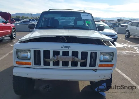 2001 Jeep Cherokee Limited/Sport from USA, damaged, VIN 1J4FF58S41L620212